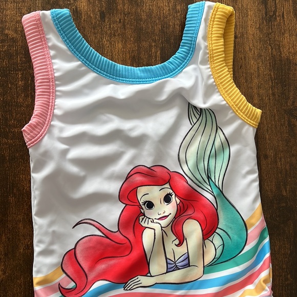 Disney Ariel swimsuit - Picture 3 of 6